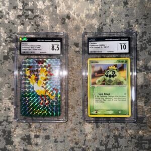 Pokémon 1996 Japanese Bandai Moltres Prism Carddass GCG 8.5 & 2005 Cacnea GM10